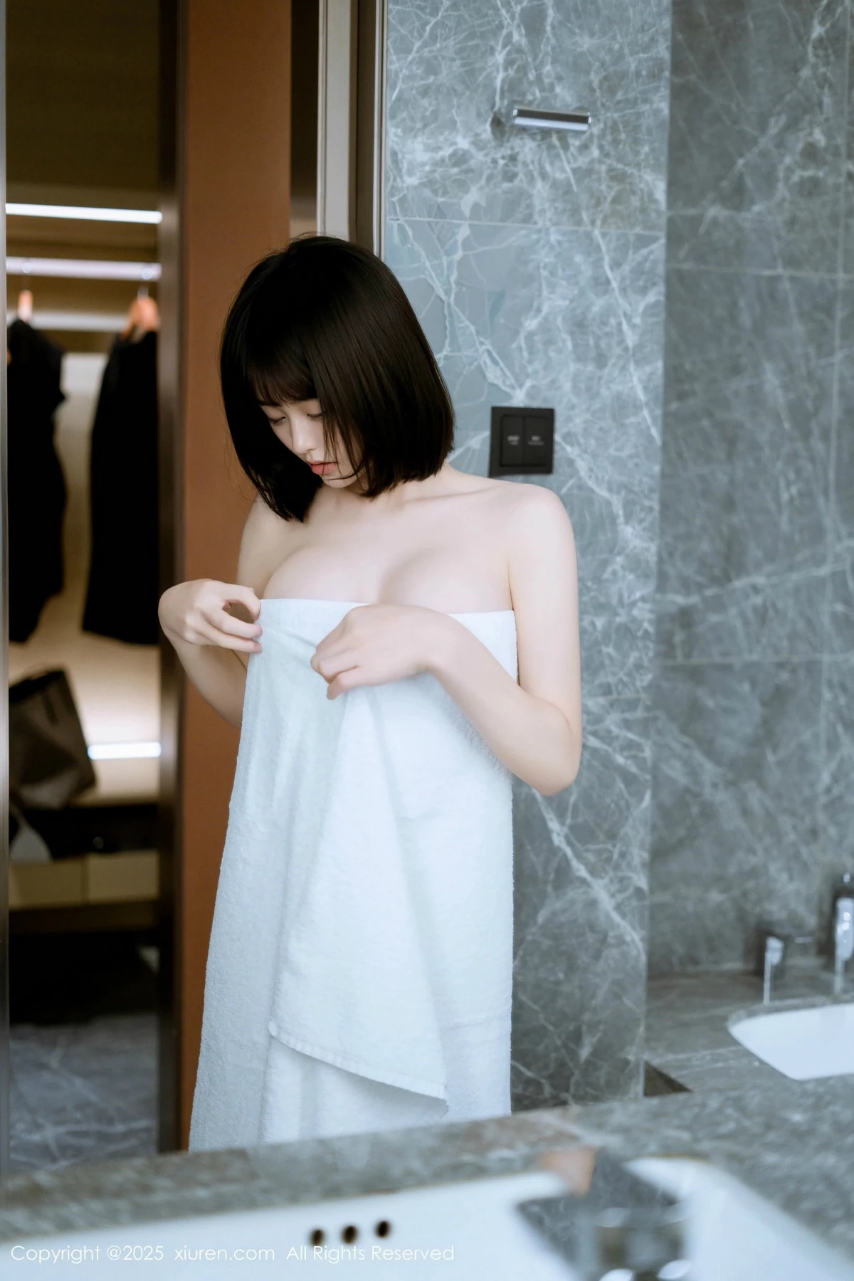 [XiuRen秀人网]第9972期涵涵写真-秀人资源网